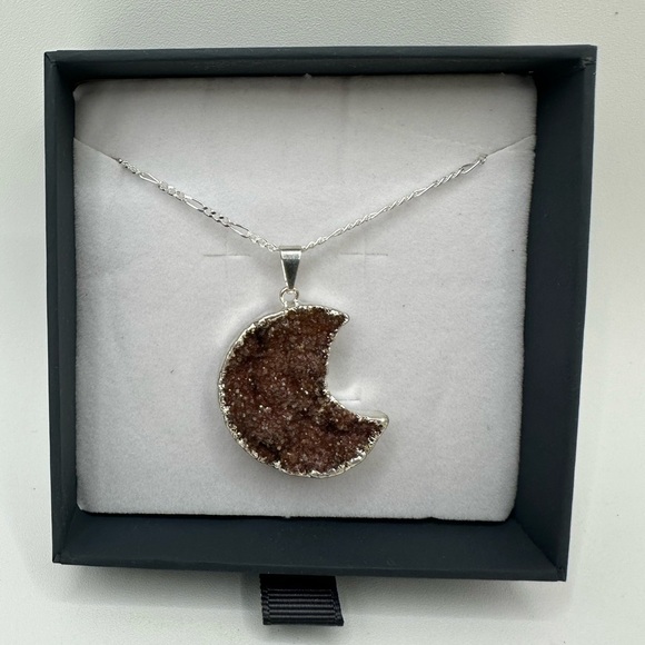 Red Amethyst Silver Plated Crescent Moon Pendant Necklace on Figaro Chain - Picture 8 of 11
